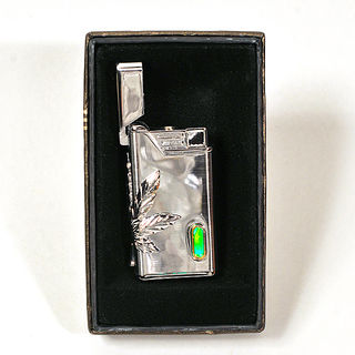 Gas Lighter Jouge Brand Single Jet - High Polish Chrome Body with Sativa Leaf