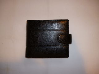 Wallet Black Leatherette Stitched w. Snap Catch