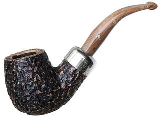 Peterson Pipe Classic Range, Derry Series, Rusticated (XL90) with Fishtail Mouthpiece