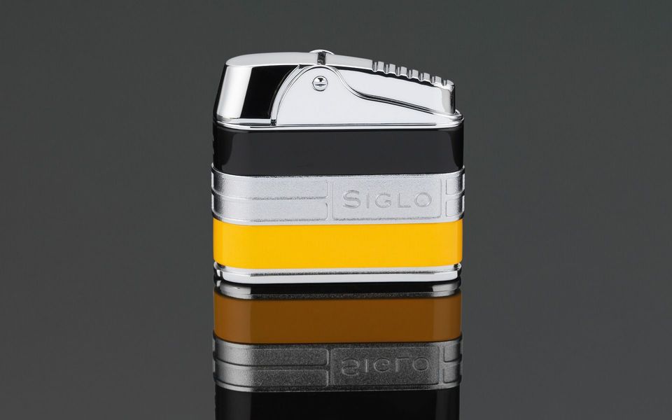Siglo Retro II Lighter - Black & Yellow