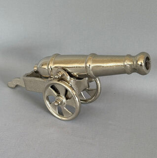 Replica Cannon in Aluminium